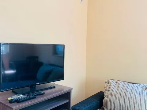 Rent, one bedroom apartment, 36m², Gornja Gorica, Podgorica - image 10
