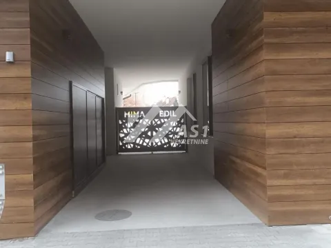 Rent, office space, 43m², Grbavica, Novi Sad Sve Podlokacije - image 10