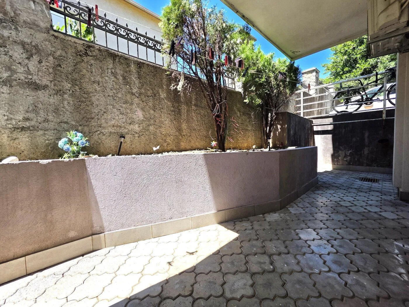 Rent, studio apartment, 40m², Vezirov Most, Podgorica