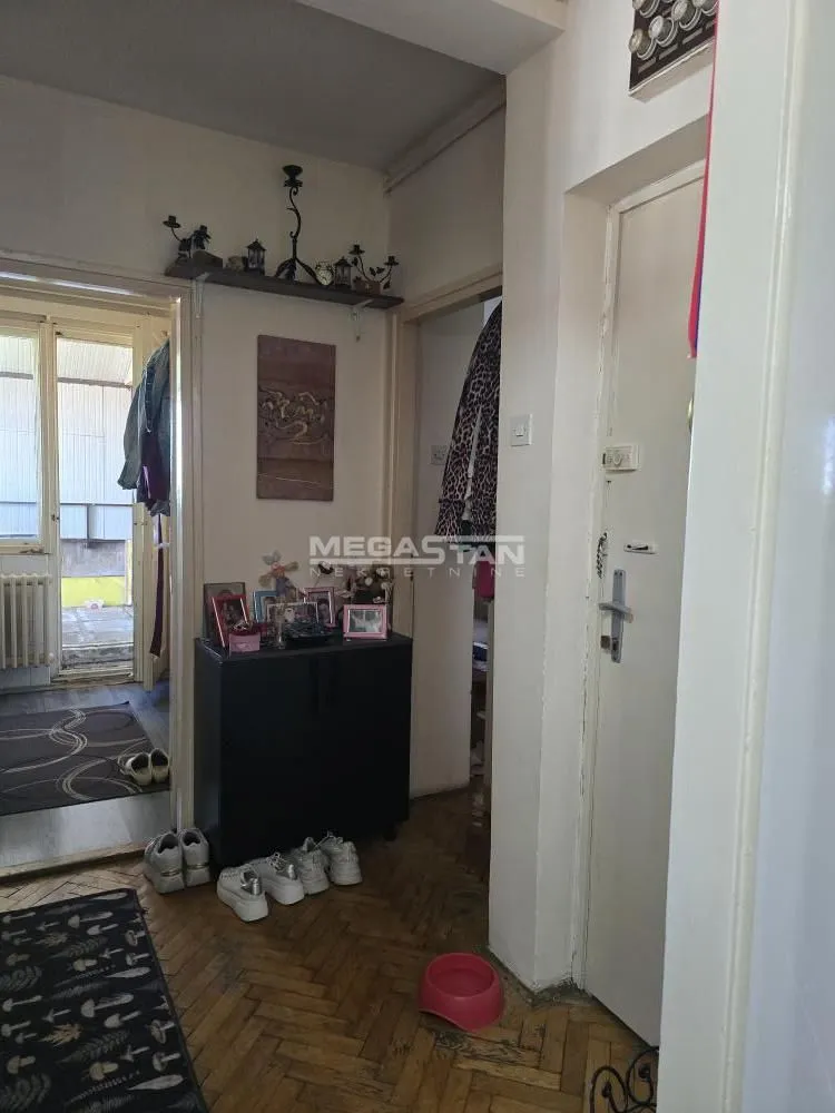 Prodaja, jednosoban stan, 33m², Čukarica, Beograd