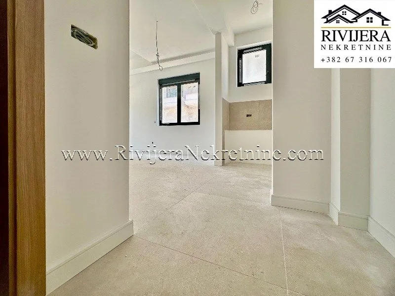 Prodaja, jednosoban stan, 49m², Dobrota, Kotor