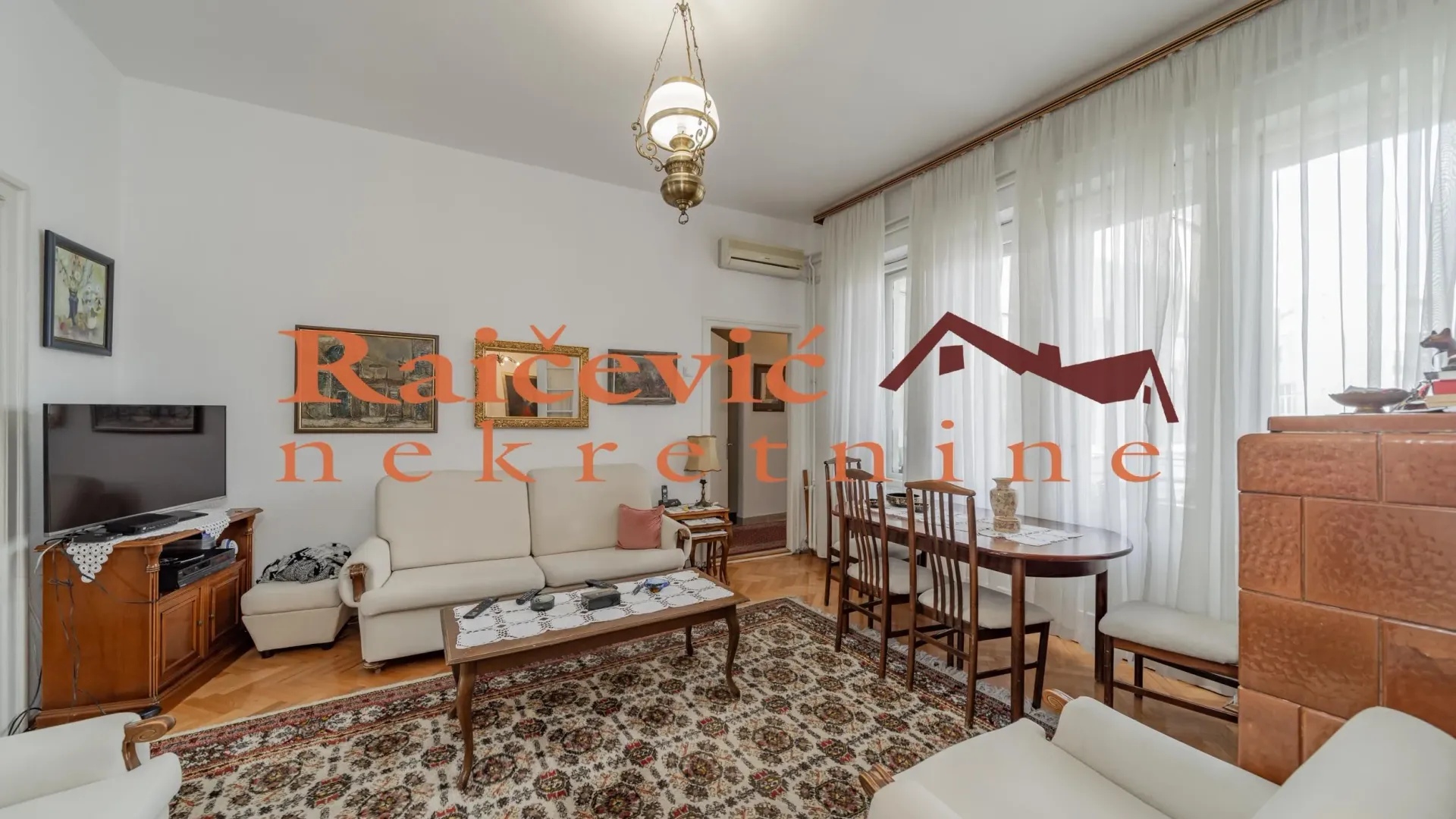 Prodaja, četvorosoban stan, 115m², Stari Grad, Beograd