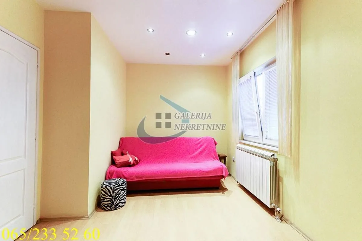 Prodaja, četvorosoban stan, 95m², Brace Jerković, Voždovac Sve Podlokacije