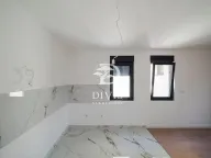 Prodaja, dvosoban stan, 76m², Autokomanda, Voždovac Sve Podlokacije - image 4