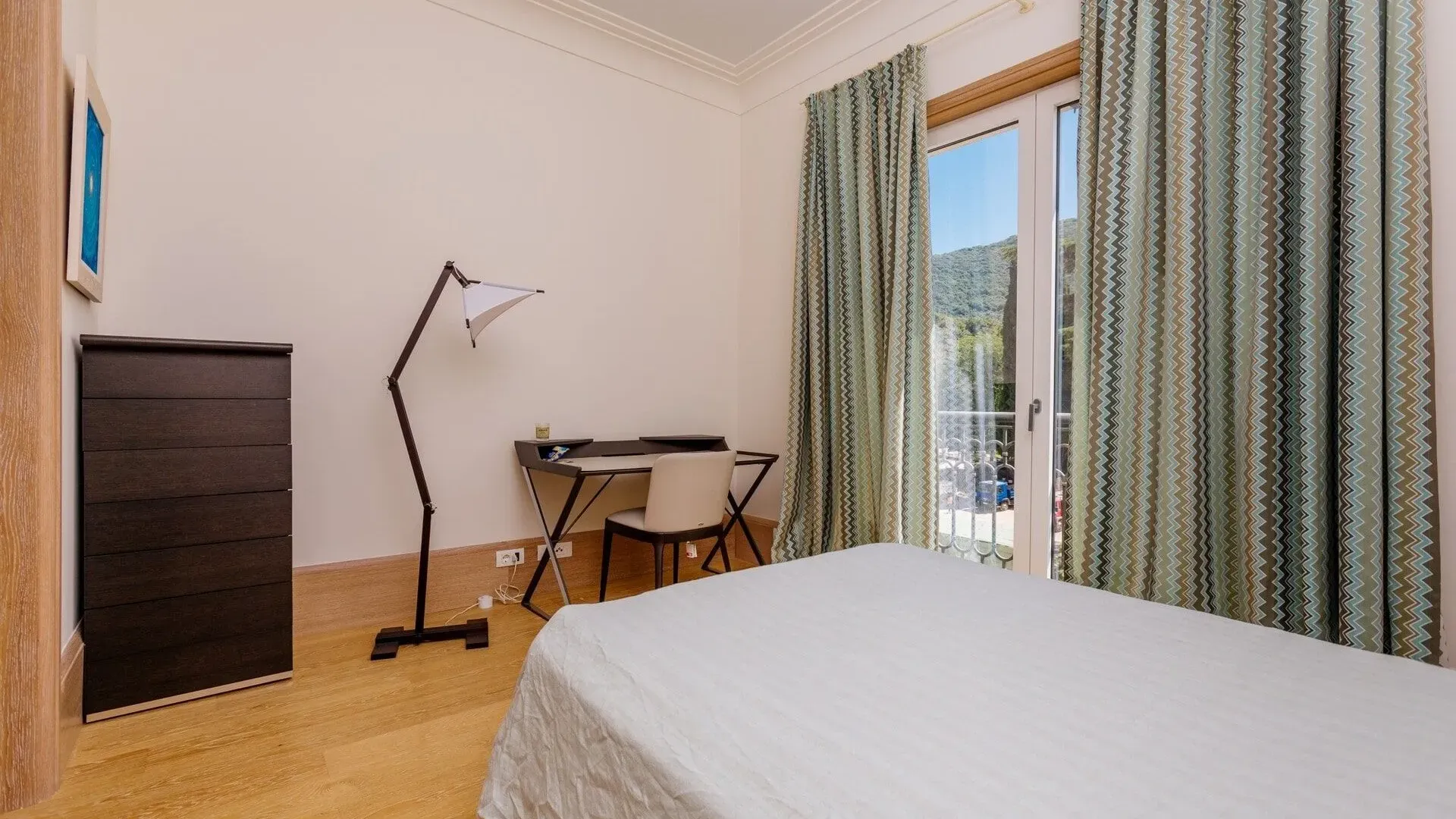 Prodaja, četvorosoban stan, 240m², Porto Montenegro, Tivat