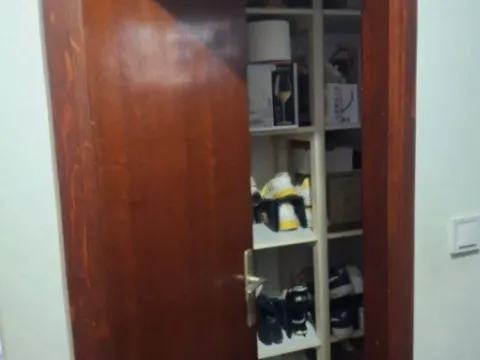 Sale, two bedroom apartment, 70m², Sveta Vrača, Kotor - image 5