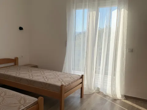 Rent, two bedroom apartment, 66m², Bonići, Tivat - image 4