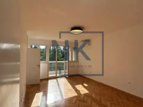 Izdavanje, dvosoban stan, 75m², Drpe Mandića, Podgorica - image 3