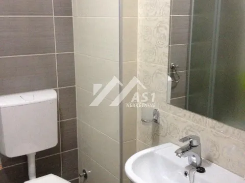 Izdavanje, jednosoban stan, 32m², Grbavica, Novi Sad Sve Podlokacije - image 8