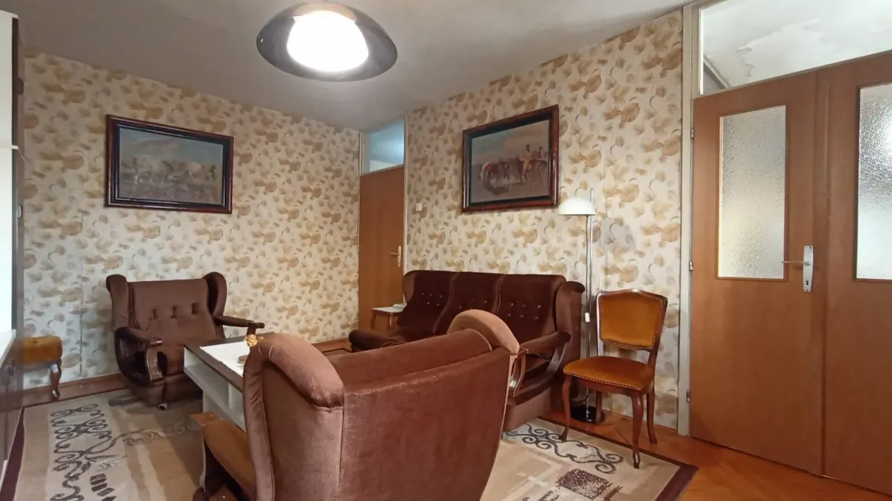 Prodaja, dvosoban stan, 75m², Centar, Podgorica