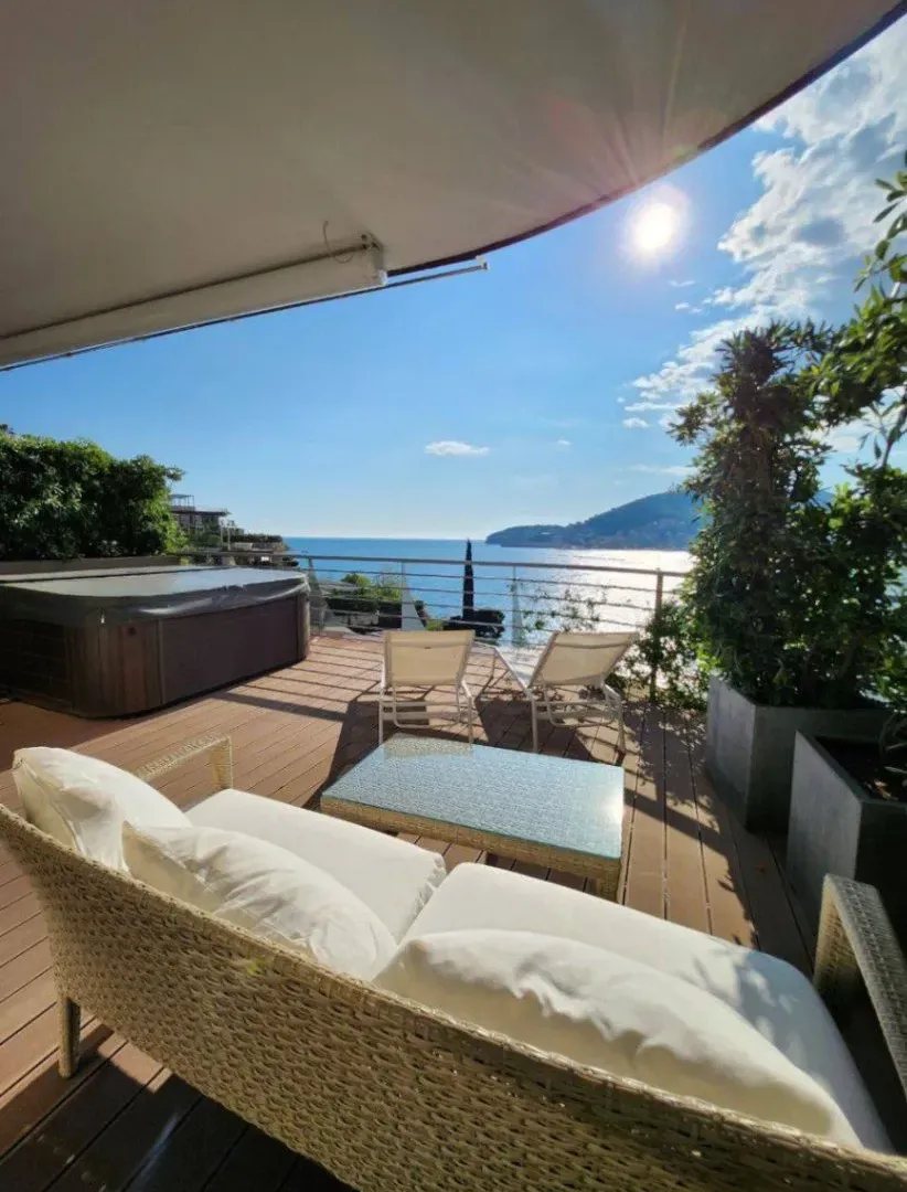 Prodaja, dvosoban stan, 138m², Zavala, Budva