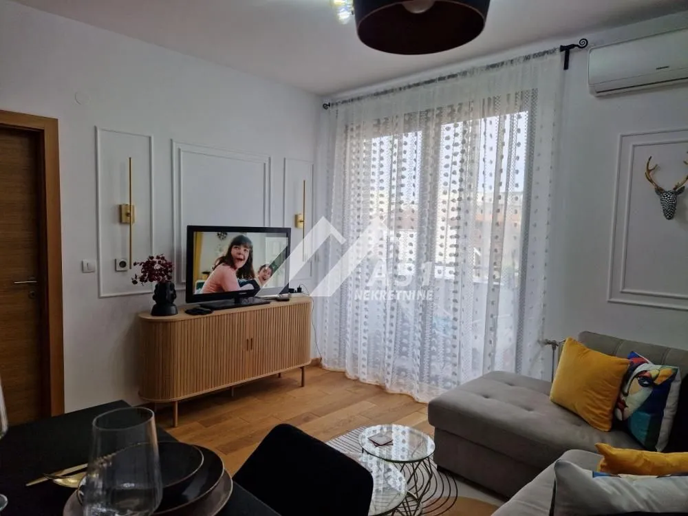 Izdavanje, jednosoban stan, 37m², Novi Sad Sve Podlokacije, Novi Sad