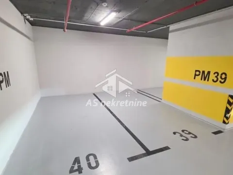 Izdavanje, trosoban stan, 95m², Savski Venac, Beograd - image 18