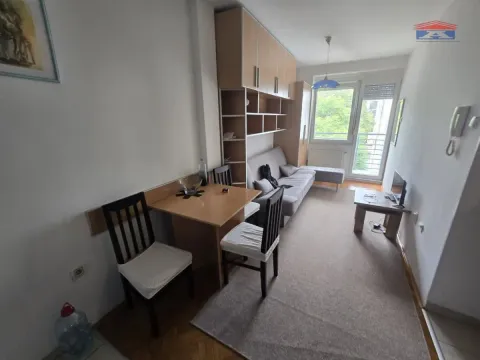 Rent, one bedroom apartment, 34m², Grbavica, Novi Sad Sve Podlokacije - image 6
