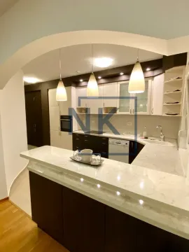 Izdavanje, trosoban stan, 120m², City Kvart, Podgorica - image 5