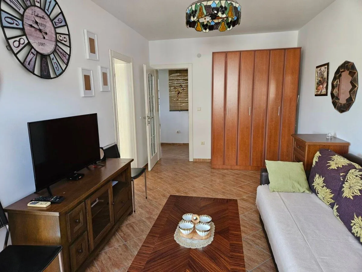 Prodaja, dvosoban stan, 60m², Sutomore, Bar