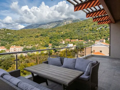 Sale, apartment, 191m², Kamenovo, Budva - image 11