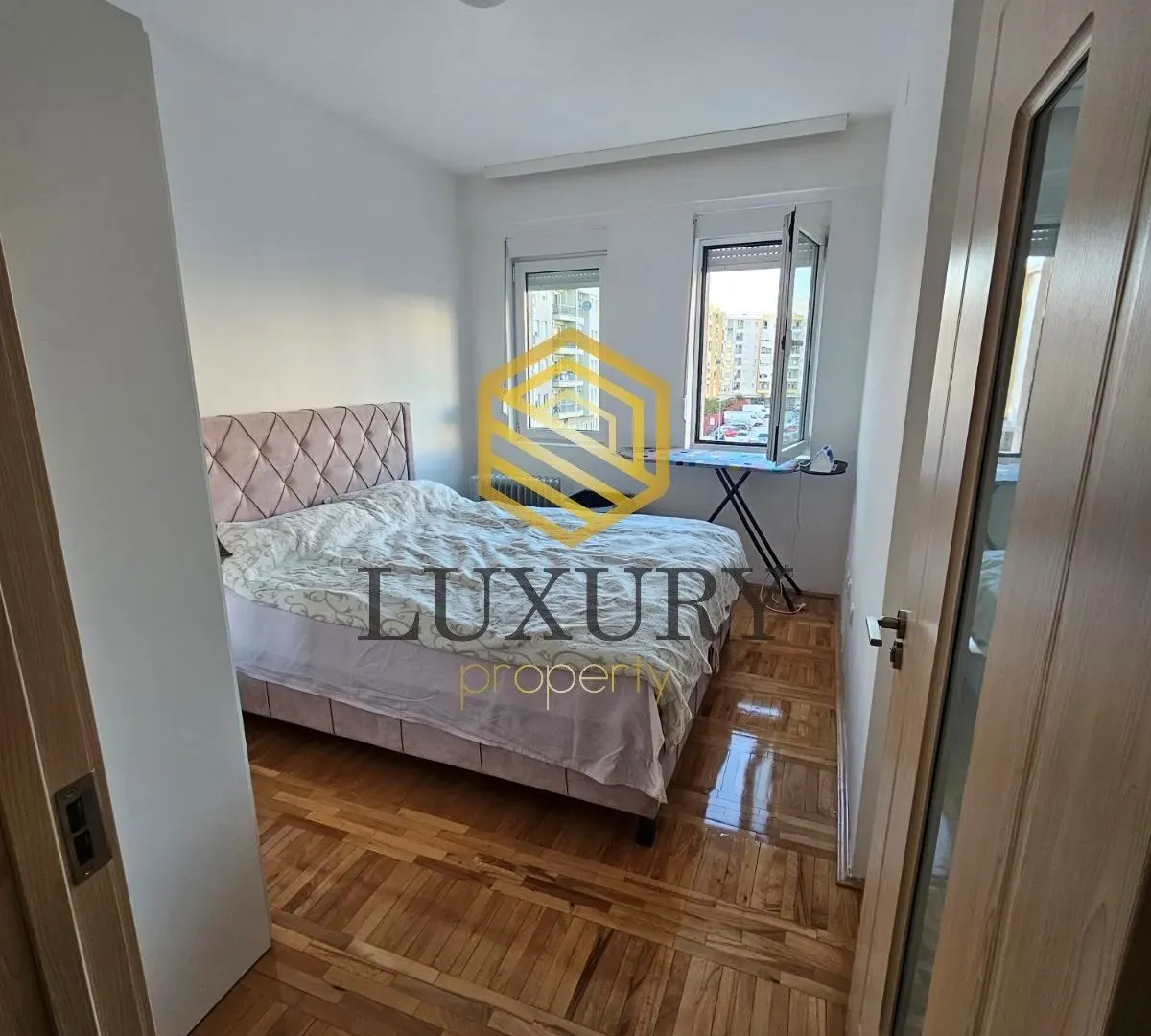 Rent, two bedroom apartment, 65m², Stari Aerodrom, Podgorica
