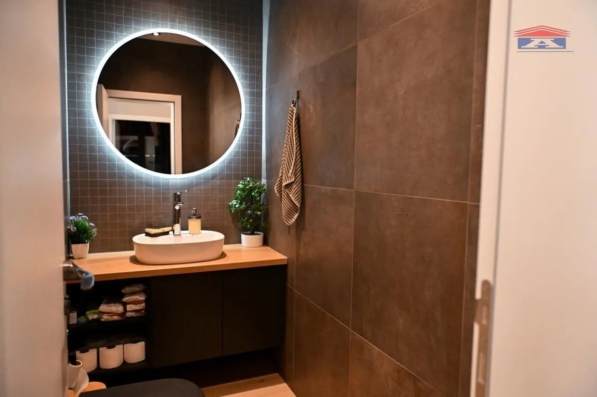 Sale, house, 360m², Petrovaradin, Novi Sad