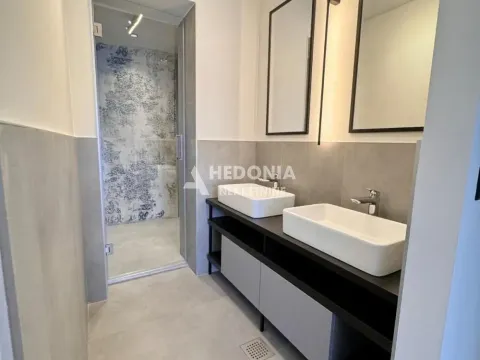 Prodaja, trosoban stan, 107m², Savski Venac, Beograd - image 13