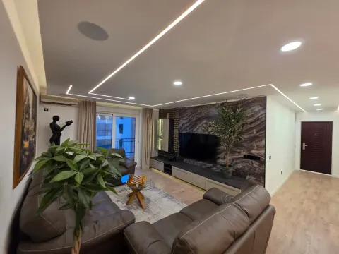 Sale, three bedroom apartment, 106m², Bečići, Budva - image 11