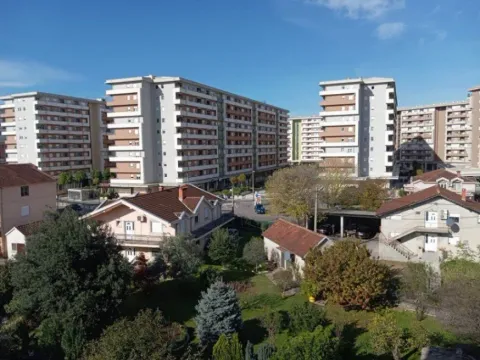 Rent, studio apartment, 30m², City Kvart, Podgorica - image 8