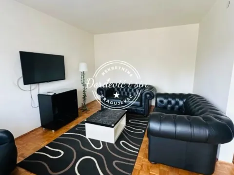 Sale, two bedroom apartment, 57m², Veliki park, Kragujevac