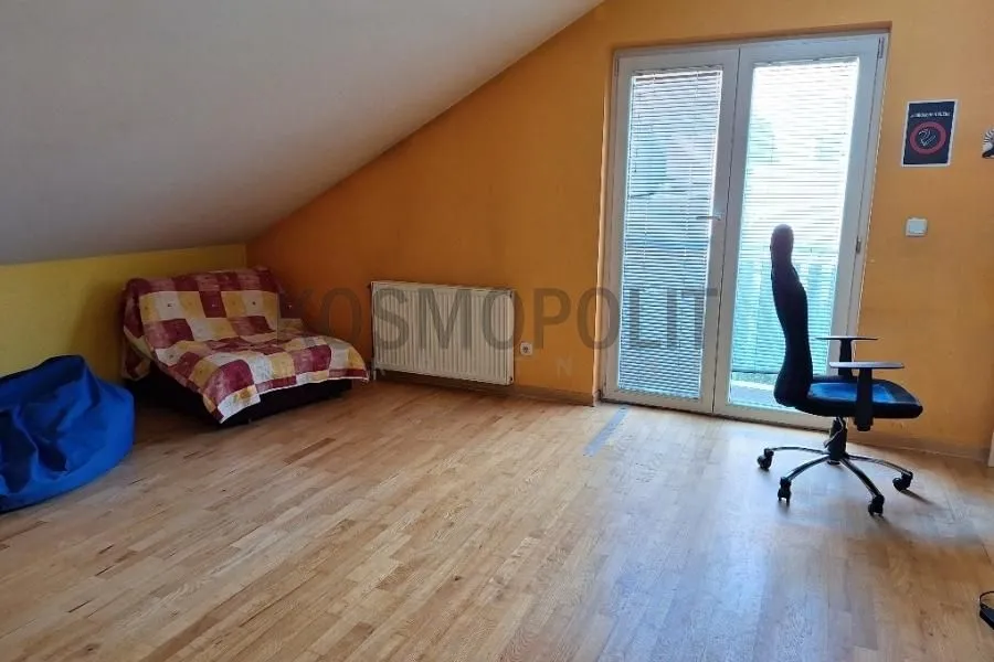 Sale, house, 180m², Jajinci, Voždovac Sve Podlokacije