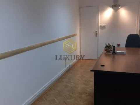 Rent, office space, 20m², Zagorič, Podgorica