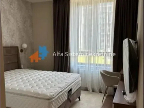 Izdavanje, trosoban stan, 73m², Savski Venac, Beograd - image 10