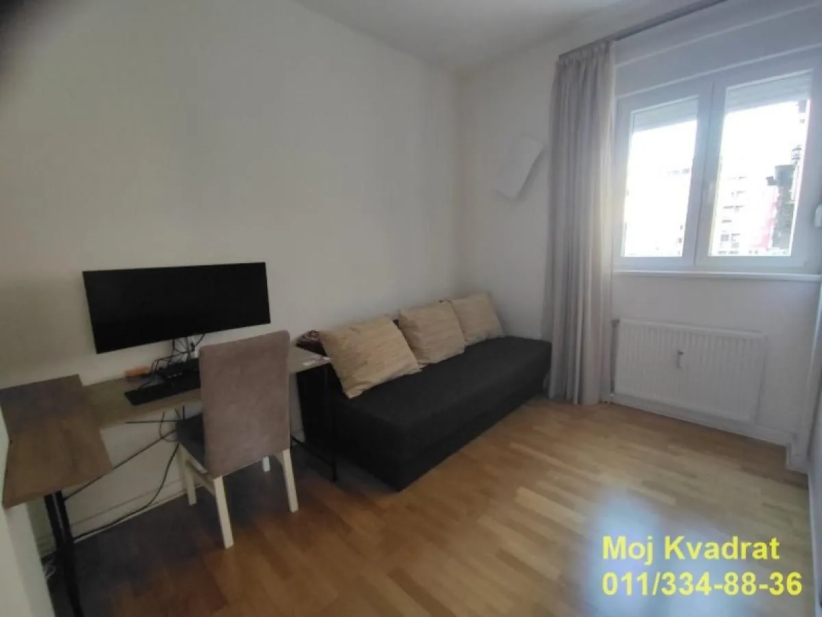 Prodaja, trosoban stan, 74m², Karaburma, Palilula Sve Podlokacije