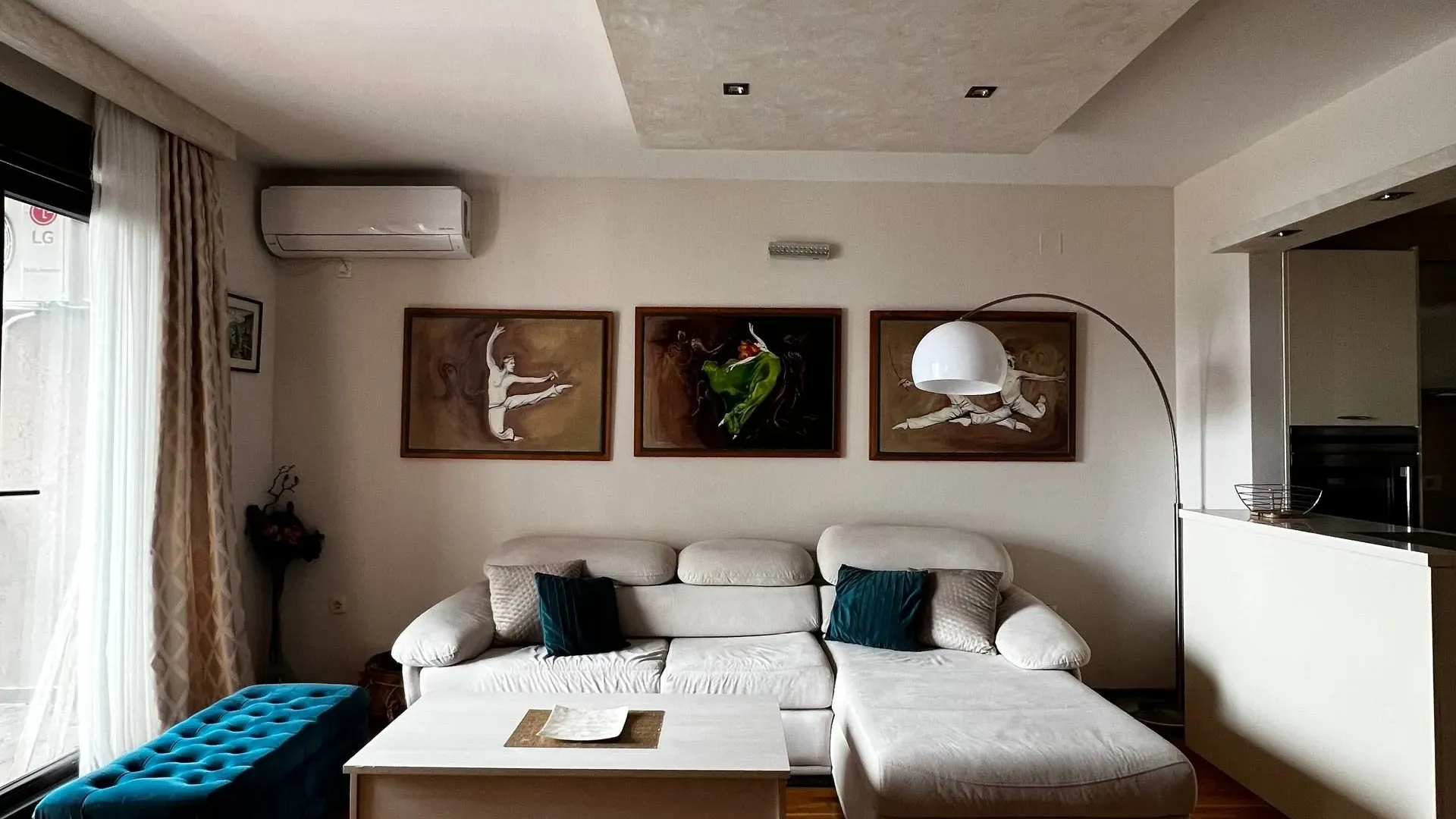 Sale, three bedroom apartment, 112m², Bečići, Budva