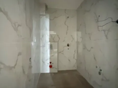 Sale, two bedroom apartment, 52m², Podgorica, Crna Gora - image 30