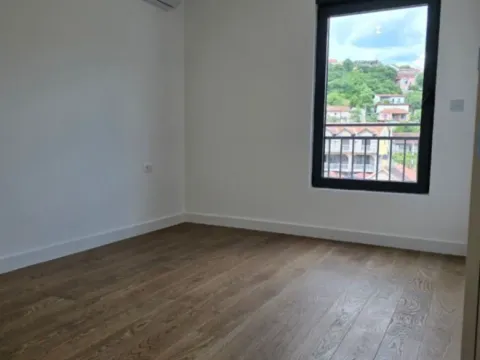 Izdavanje, dvosoban stan, 67m², Preko Morače, Podgorica - image 6