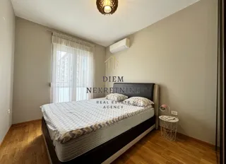 Izdavanje, dvosoban stan, 70m², City Kvart, Podgorica - image 13