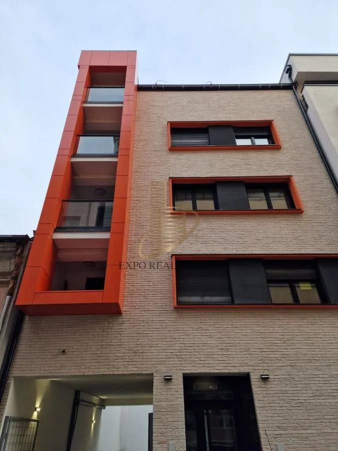 Prodaja, jednosoban stan, 39m², Vračar Hram, Vračar Sve Podlokacije
