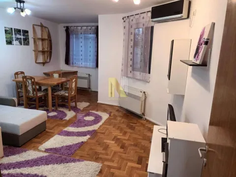 Izdavanje, dvosoban stan, 50m², Centar, Novi Sad - image 3