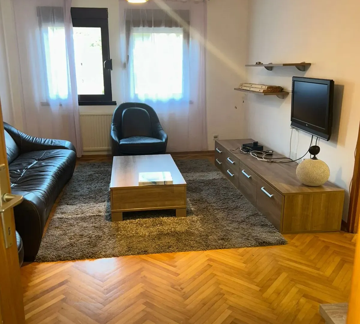 Rent, two bedroom apartment, 86m², Seljanovo, Tivat
