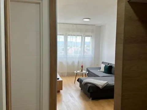 Izdavanje, jednosoban stan, 40m², Novo naselje, Novi Sad - image 4