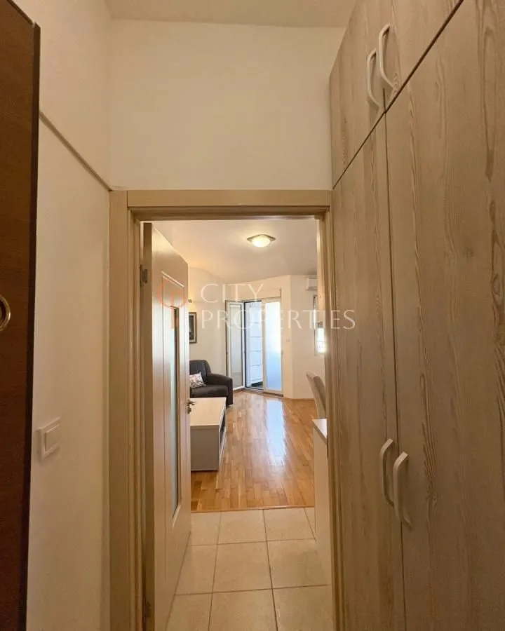 Prodaja, garsonjera, 29m², Stari Aerodrom, Podgorica