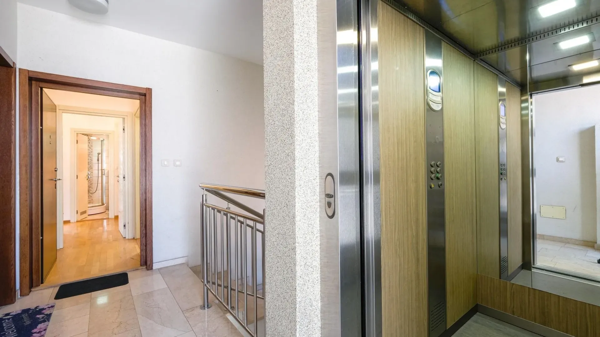 Prodaja, dvosoban stan, 75m², Budva, Crna Gora