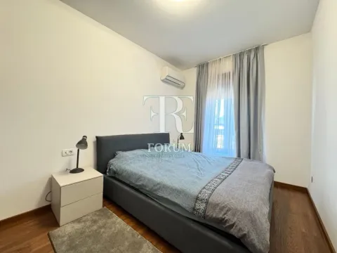 Rent, two bedroom apartment, 70m², Master Kvart, Podgorica - image 8