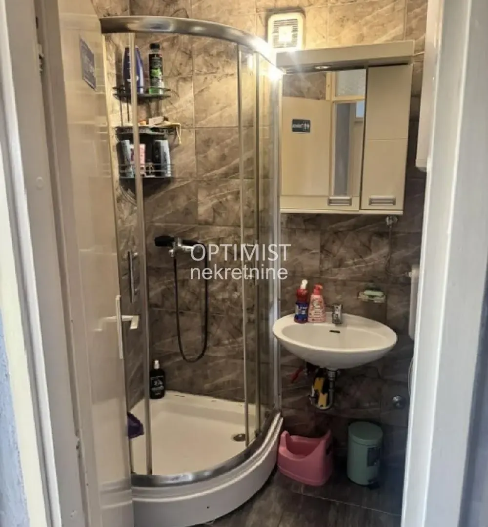 Prodaja, dvosoban stan, 75m², Novi Beograd Blok 62, Novi Beograd Sve Podlokacije