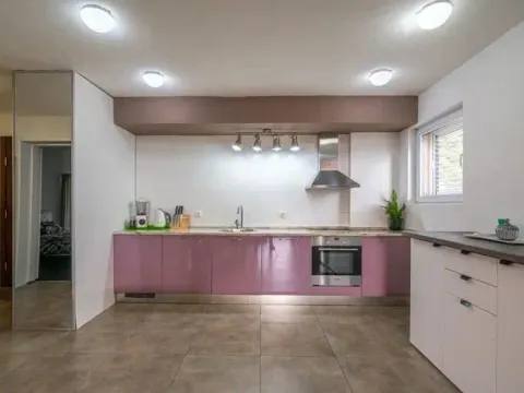 Prodaja, dvosoban stan, 98m², Budva, Crna Gora - image 27