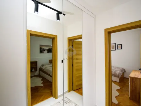 Rent, two bedroom apartment, 65m², Autobuska stanica, Podgorica - image 12
