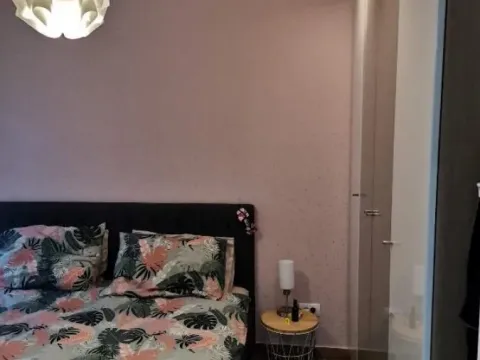 Prodaja, četvorosoban stan, 92m², Zemun Gornji Grad, Zemun Sve Podlokacije - image 4