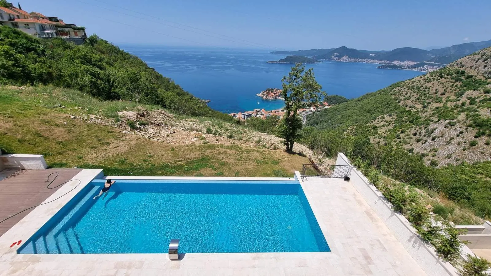 Sale, three bedroom apartment, 90m², Blizikuće, Budva