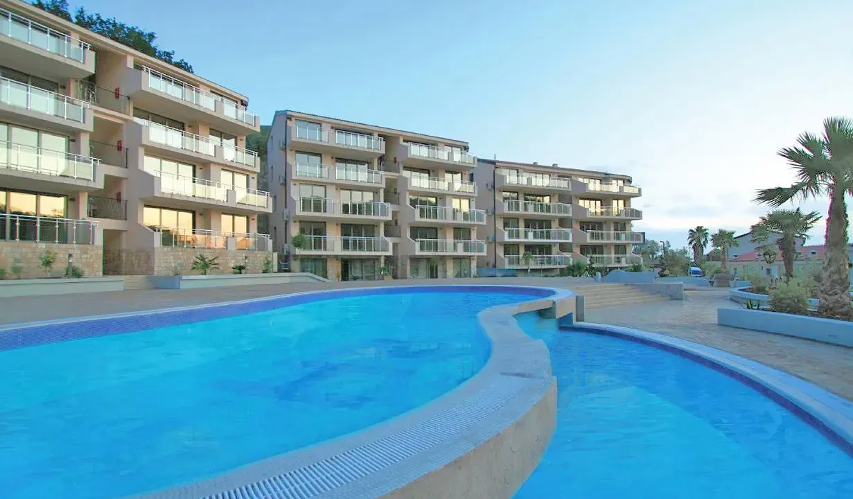 Prodaja, jednosoban stan, 47m², Pržno, Budva