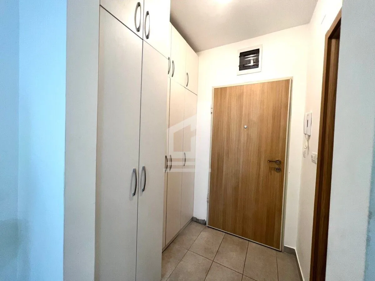 Izdavanje, jednosoban stan, 30m², Stari Aerodrom, Podgorica