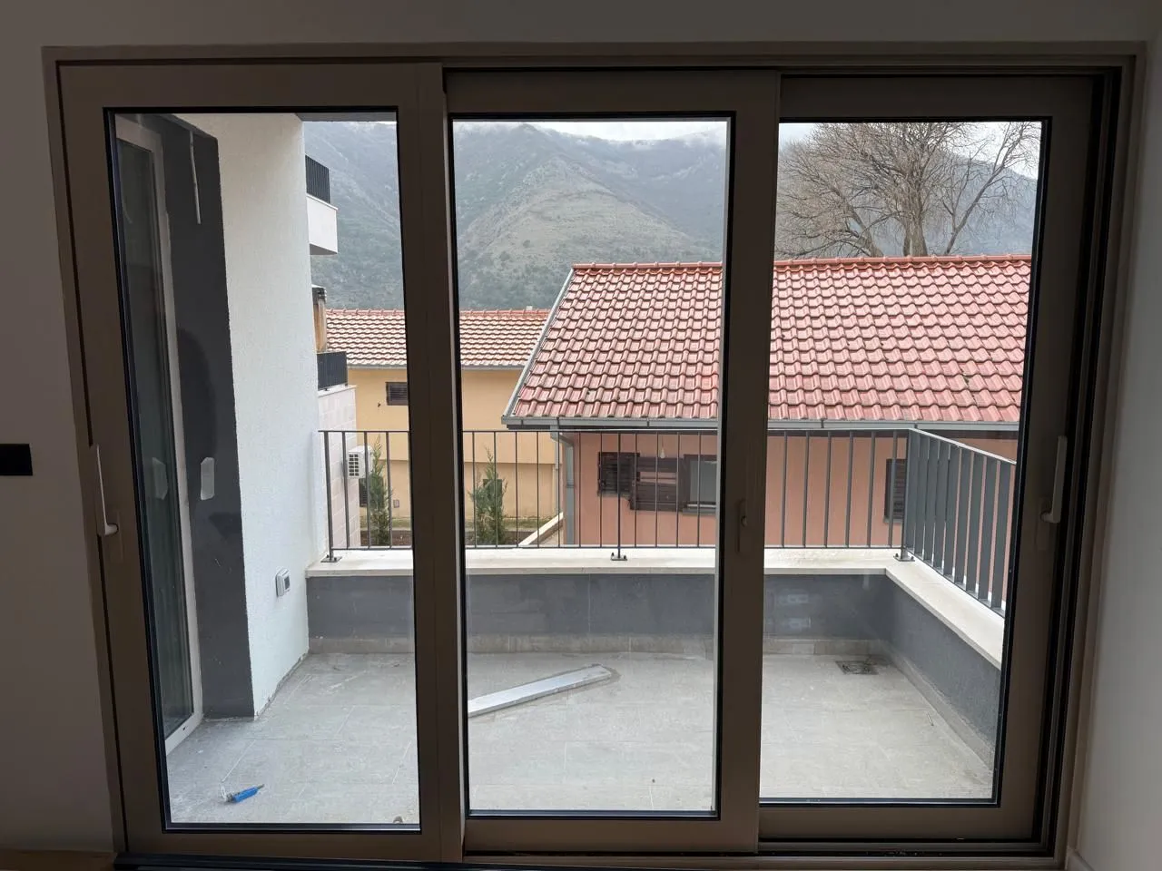 Sale, two bedroom apartment, 51m², Dobrota, Kotor